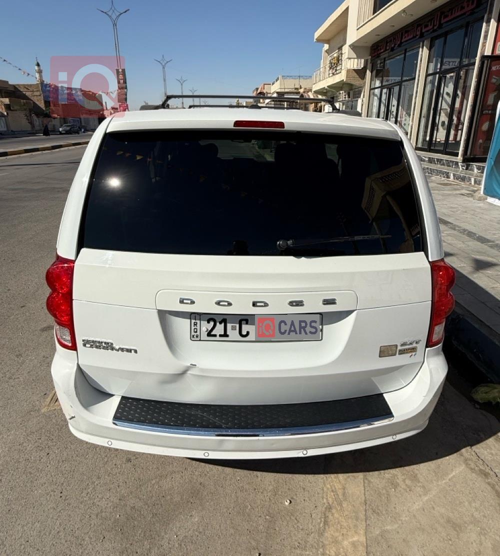 دۆج گراند کاراڤان